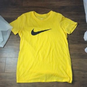 Yellow Nike T-shirt
